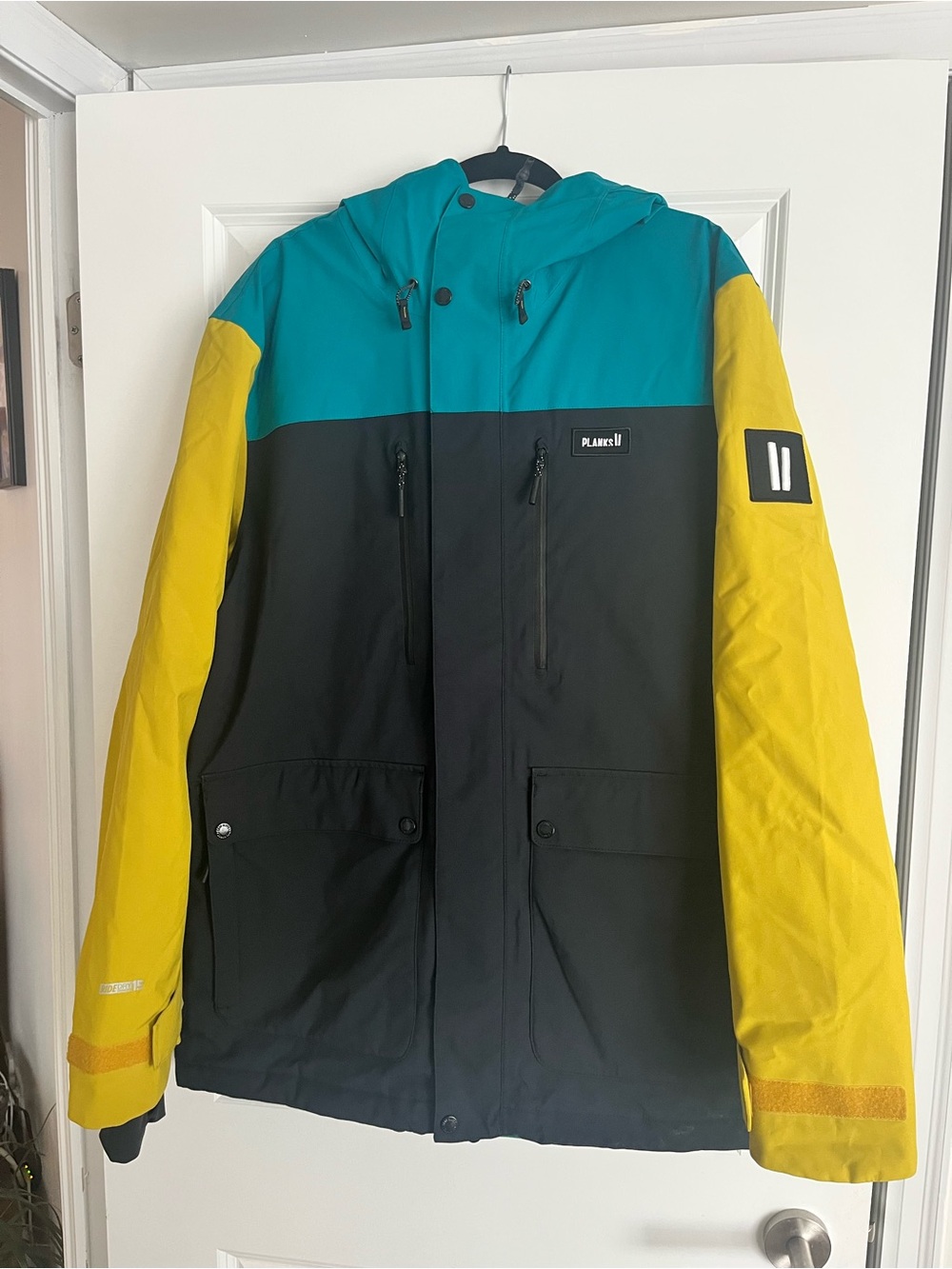 Planks Men's Colorblock Hooded Winter Jacket and Pants - Teal, Black & Yellow